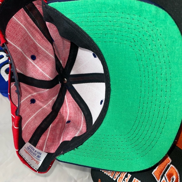 ♦️VTG Headmaster Red Snapback w/white stripes - Picture 2 of 2